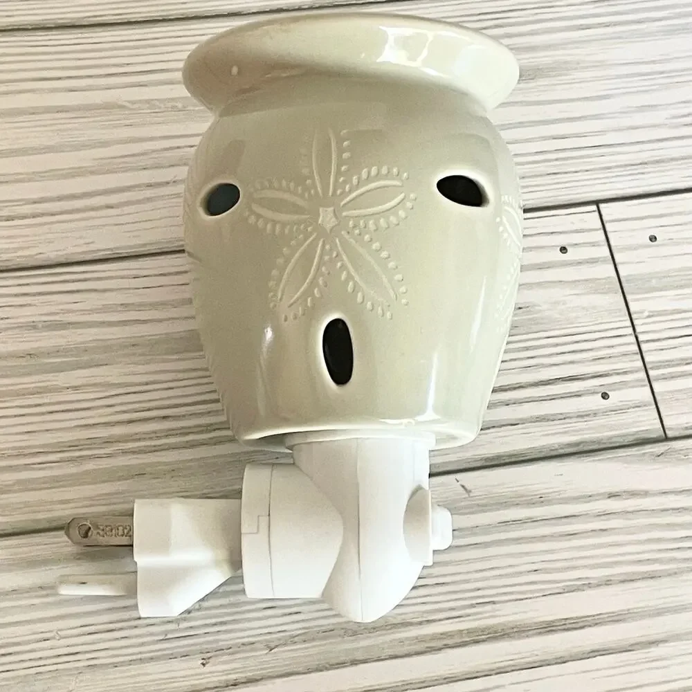 Scentsy Plug In Wall Mini Wax Warmers Set of 2 Red Floral & Beige Sand Dollar